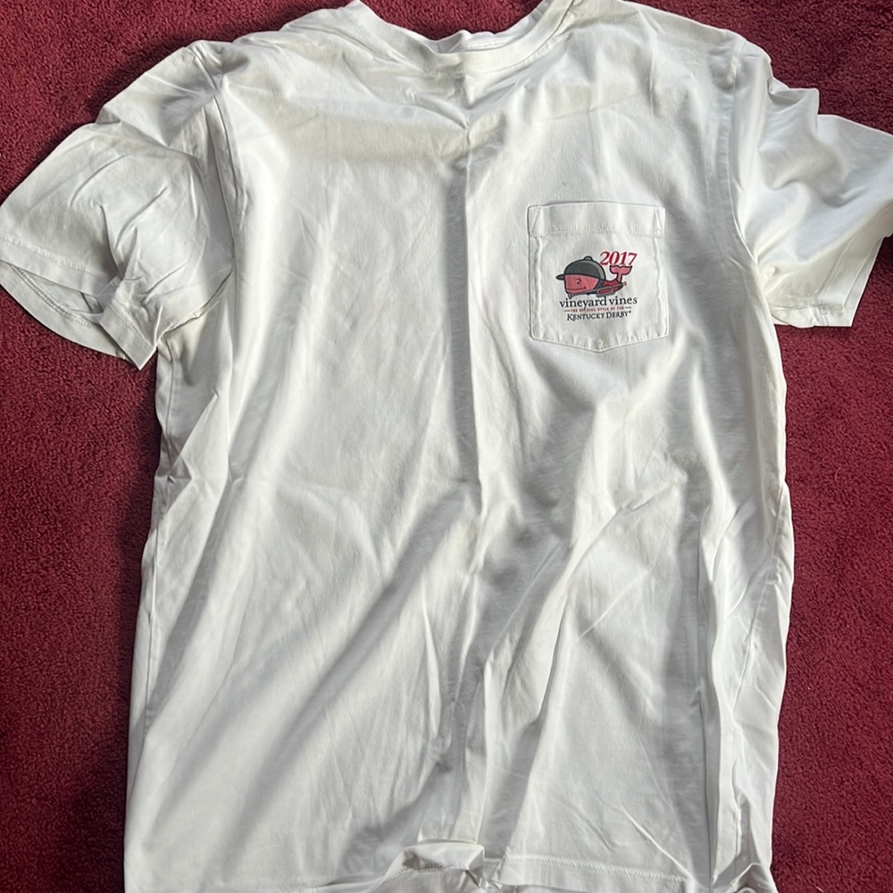 Vineyard vines Kentucky derby t shirt